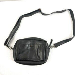 Stanley Street The Sidekick crossbody Bag Black Leather